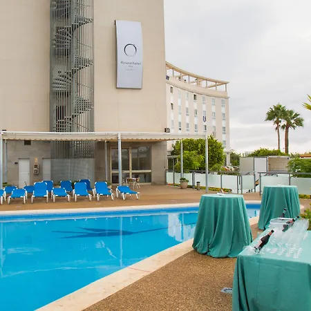 Flag Valencia Hotel 3*