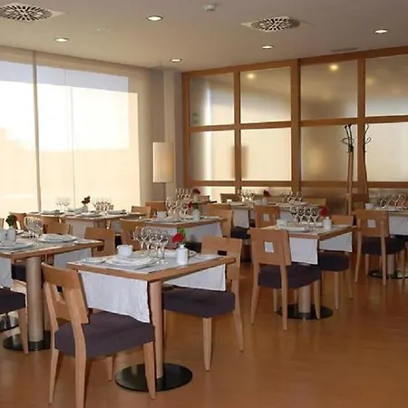 Flag Valencia ホテル 3*