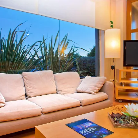 Flag Valencia ホテル 3*