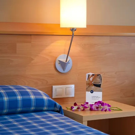 Flag Valencia 3* Massalfassar